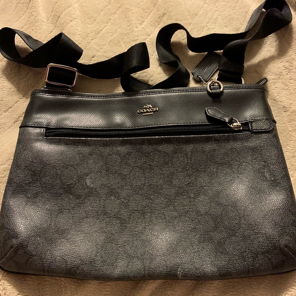 Authentic Coach crossbody bag